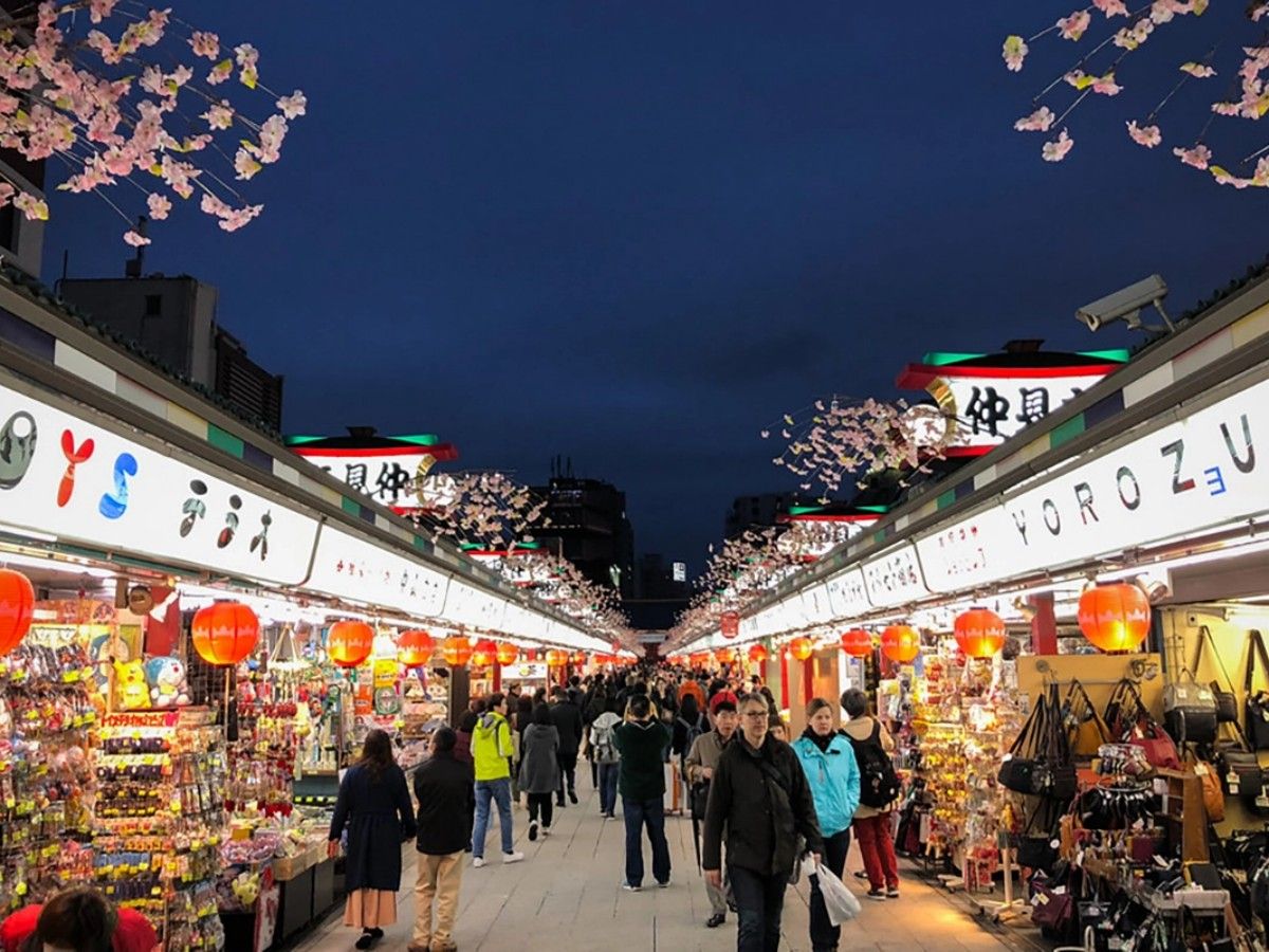 Recommended attractions in the surrounding area
