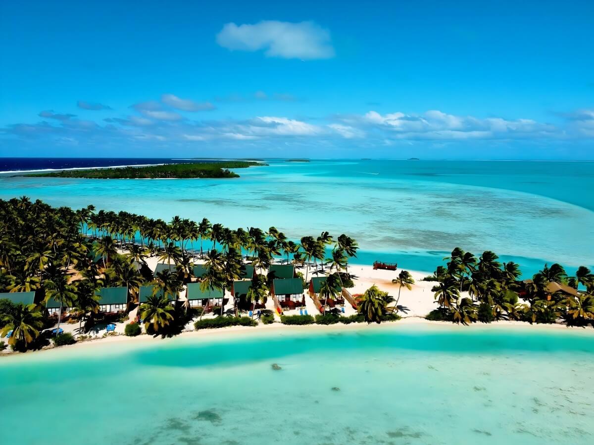 Atutaki Lagoon for the first time: a visual feast for the eyes