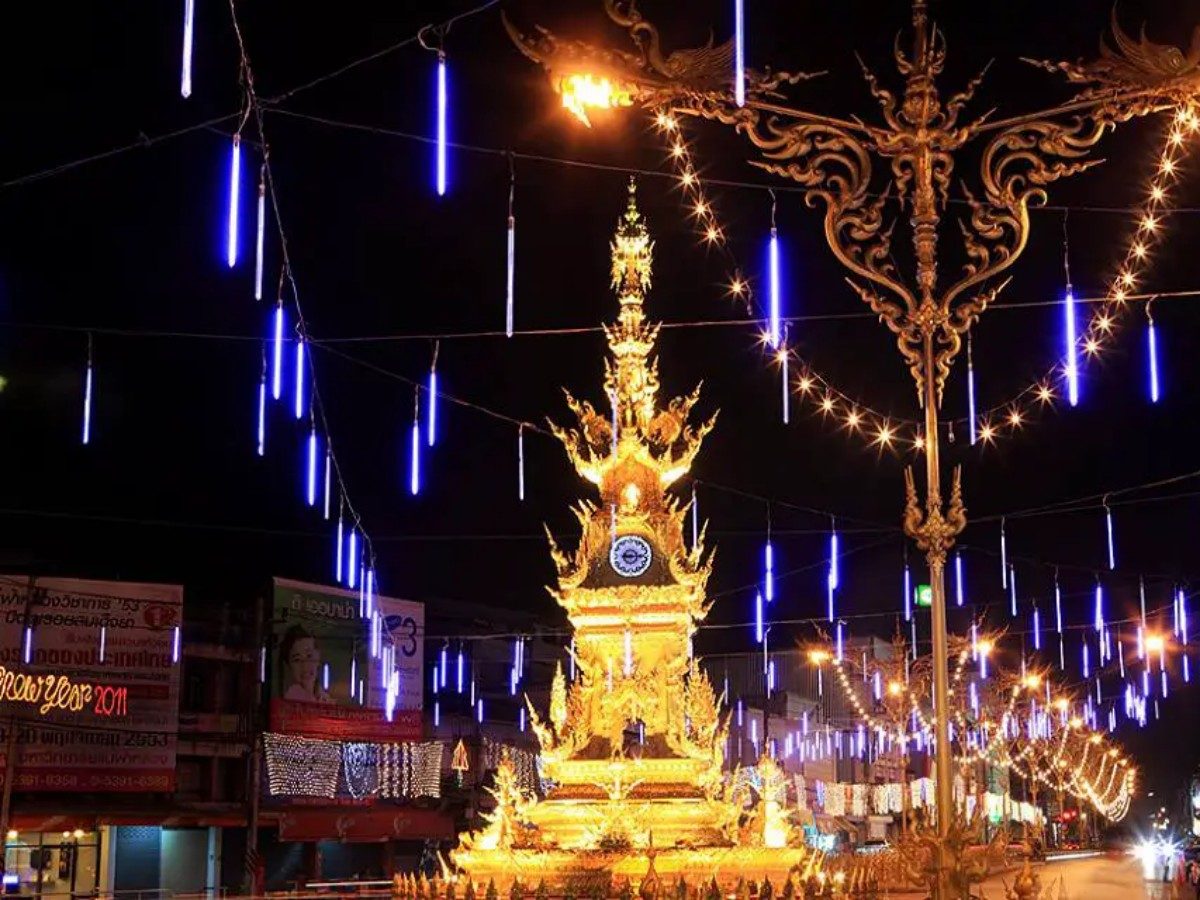 2. The Symbolism of the Golden Appearance