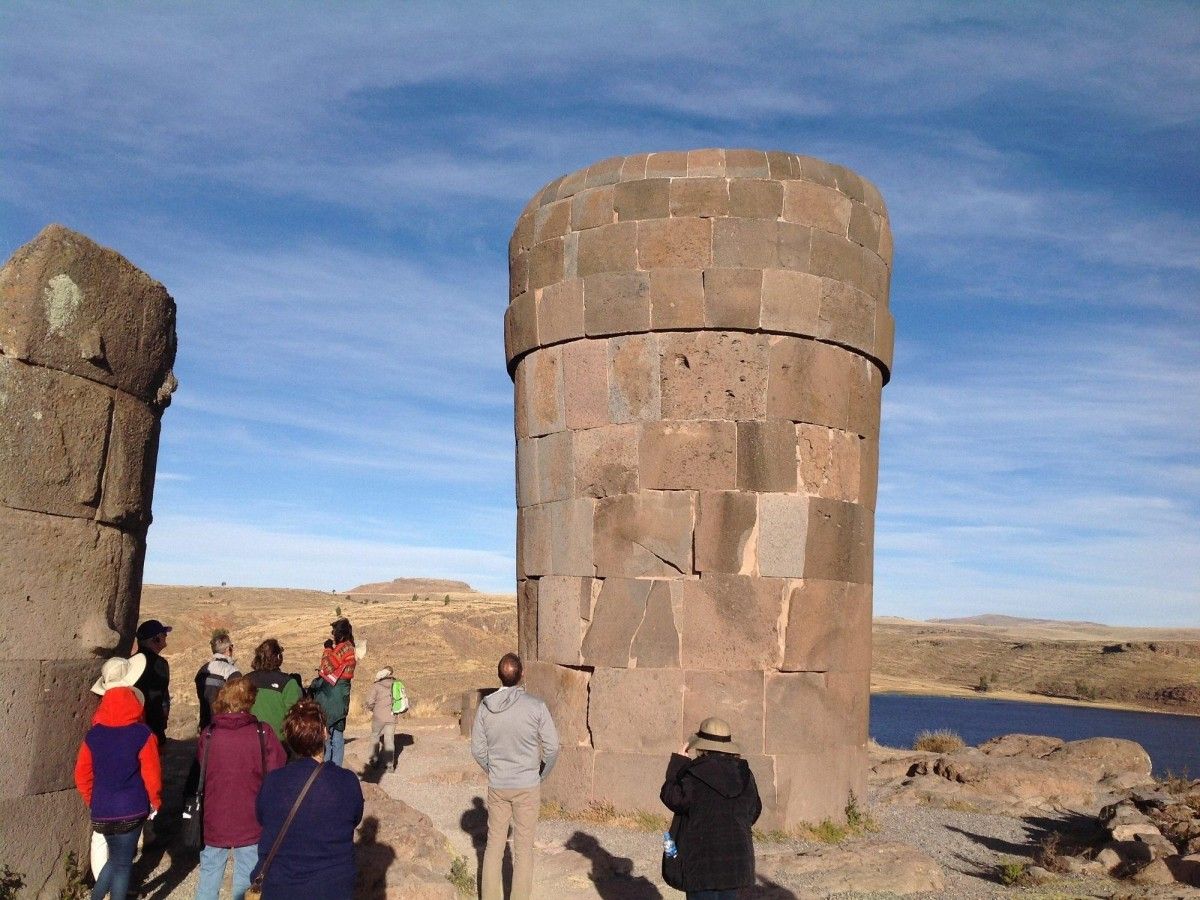 These are not “ordinary ruins”, is the pre-Inca art of death!