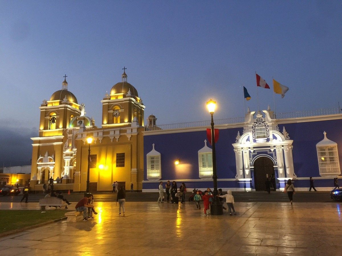 The Plaza is not just the “center”, it is the rhythm of the whole city!
