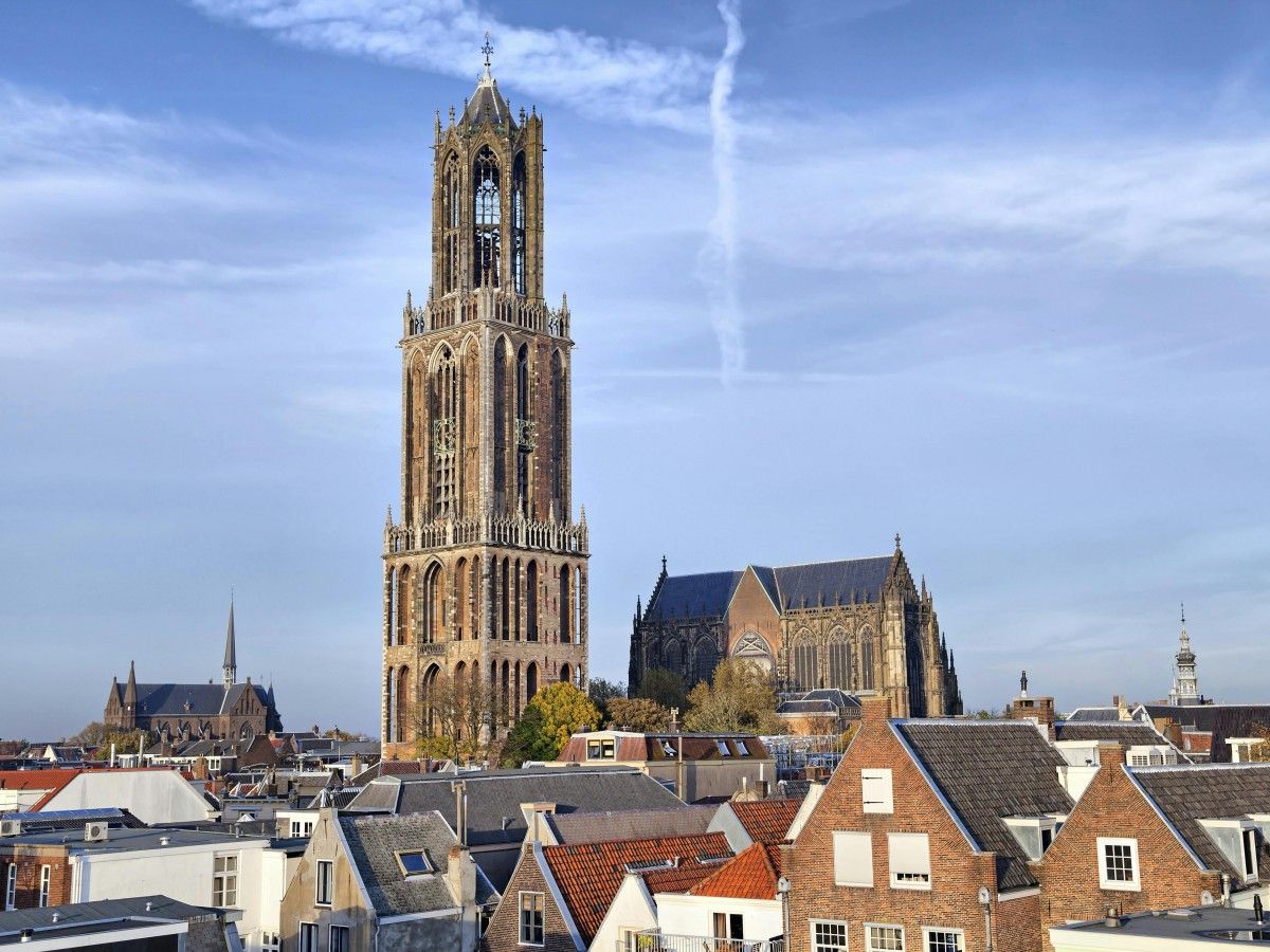 Architectural Features: The majestic beauty of Gothic style