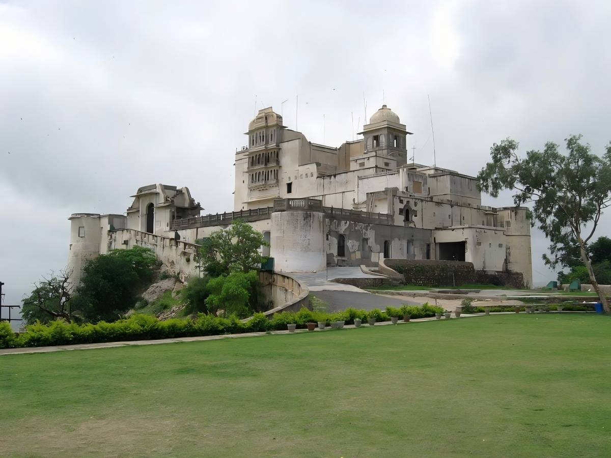 History: Cultural Symbol that carries the memories of the years