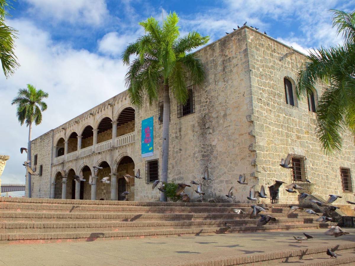 Enter history: the first governor's palace in the New World