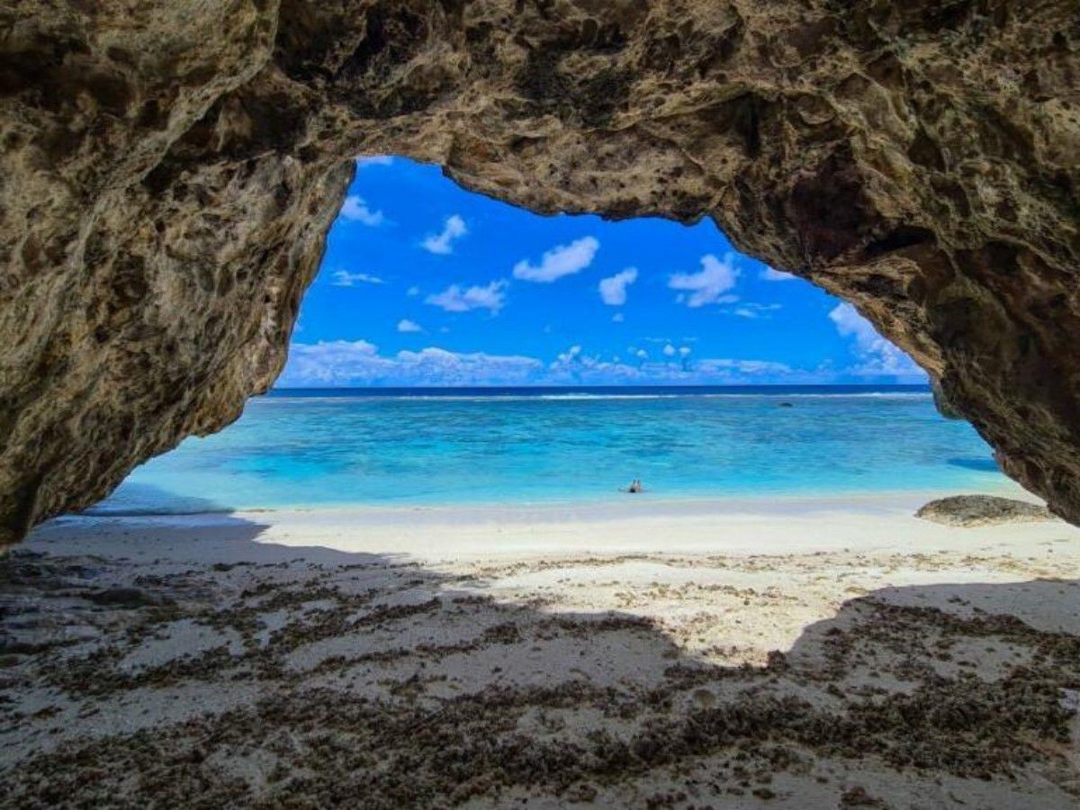 2. Beach facilities are limited, so please be prepared for a "primitive natural experience"
