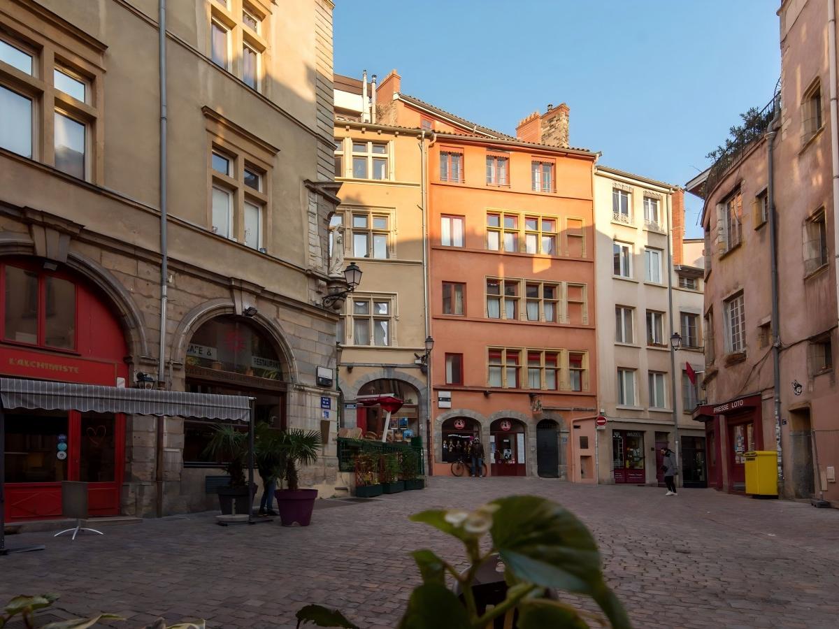 Witness to the silk trade: the streets of Old Lyon