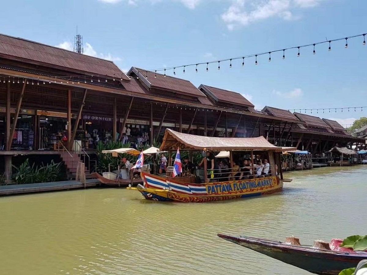 Practical Tips: How to Make the Most of Your Visit