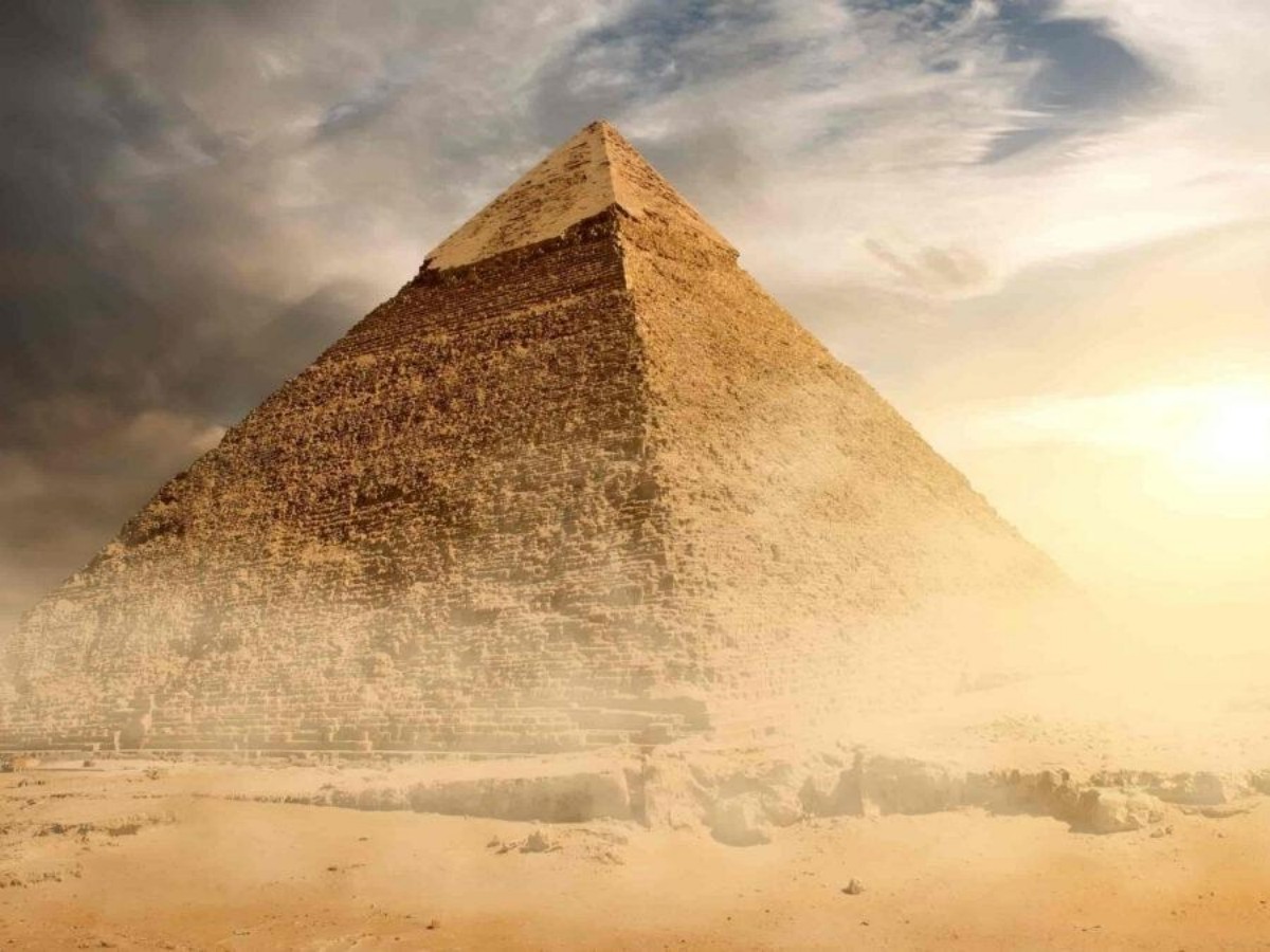 How can modern tourists witness this architectural miracle?