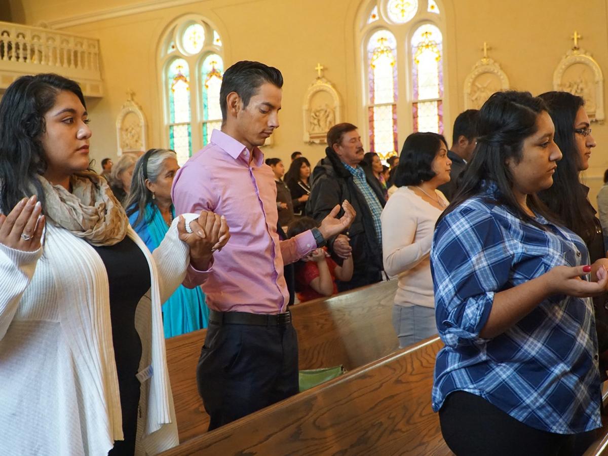 Daily Mass: a weekday ritual immersed in a religious atmosphere