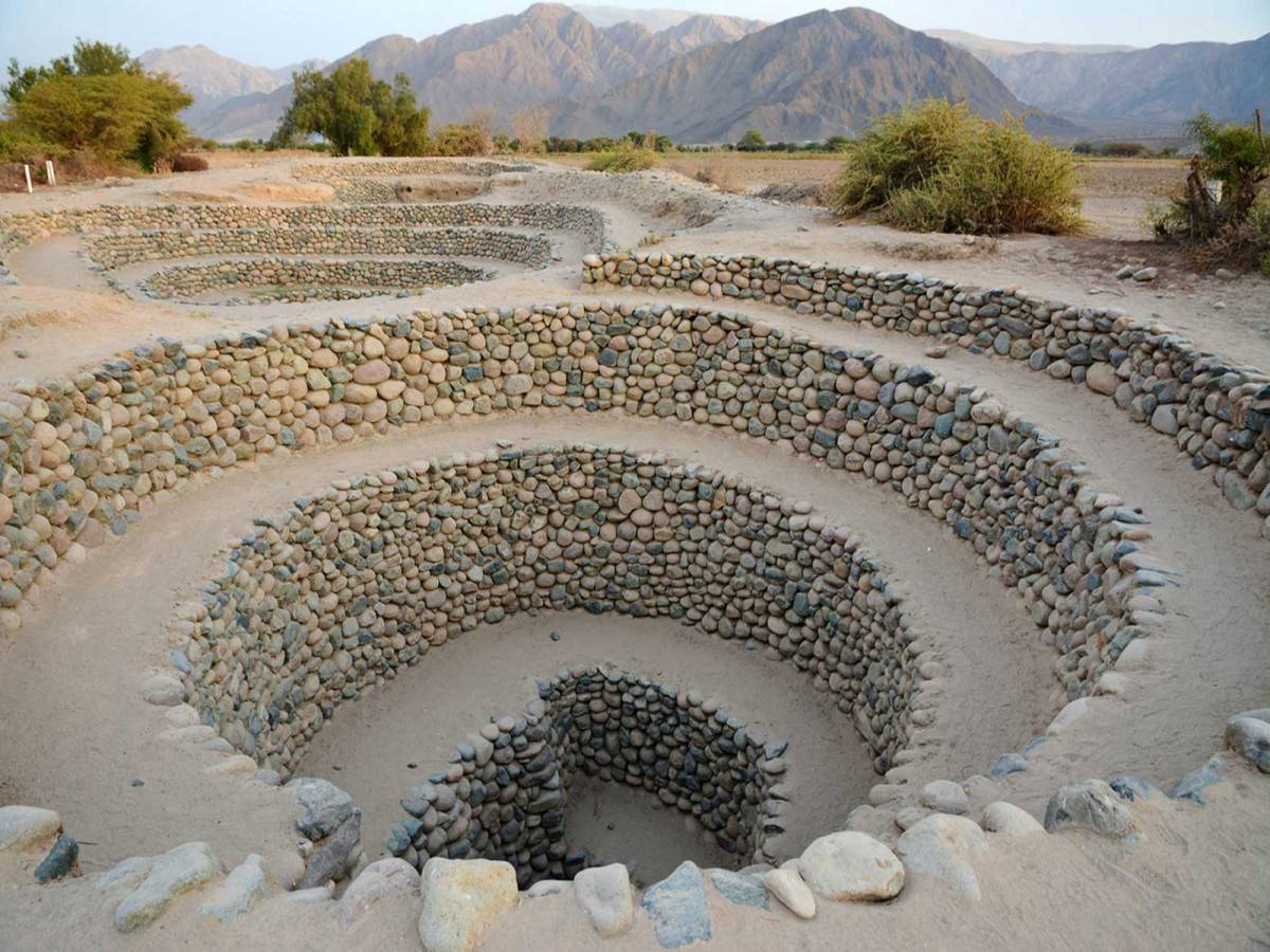 Aqueduct structure and engineering miracles