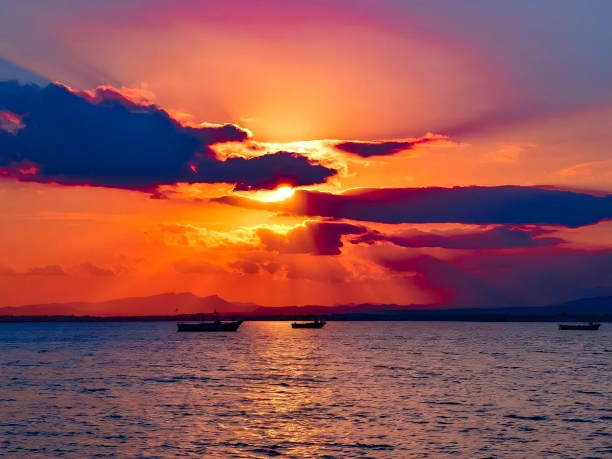 Sunset over the sea