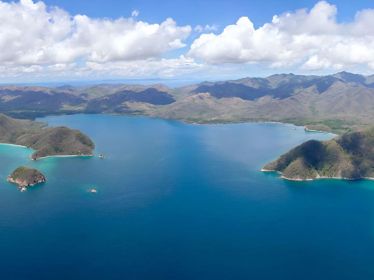 Best Seasons to Visit: The Unique Charm of the Dry and Rainy Seasons