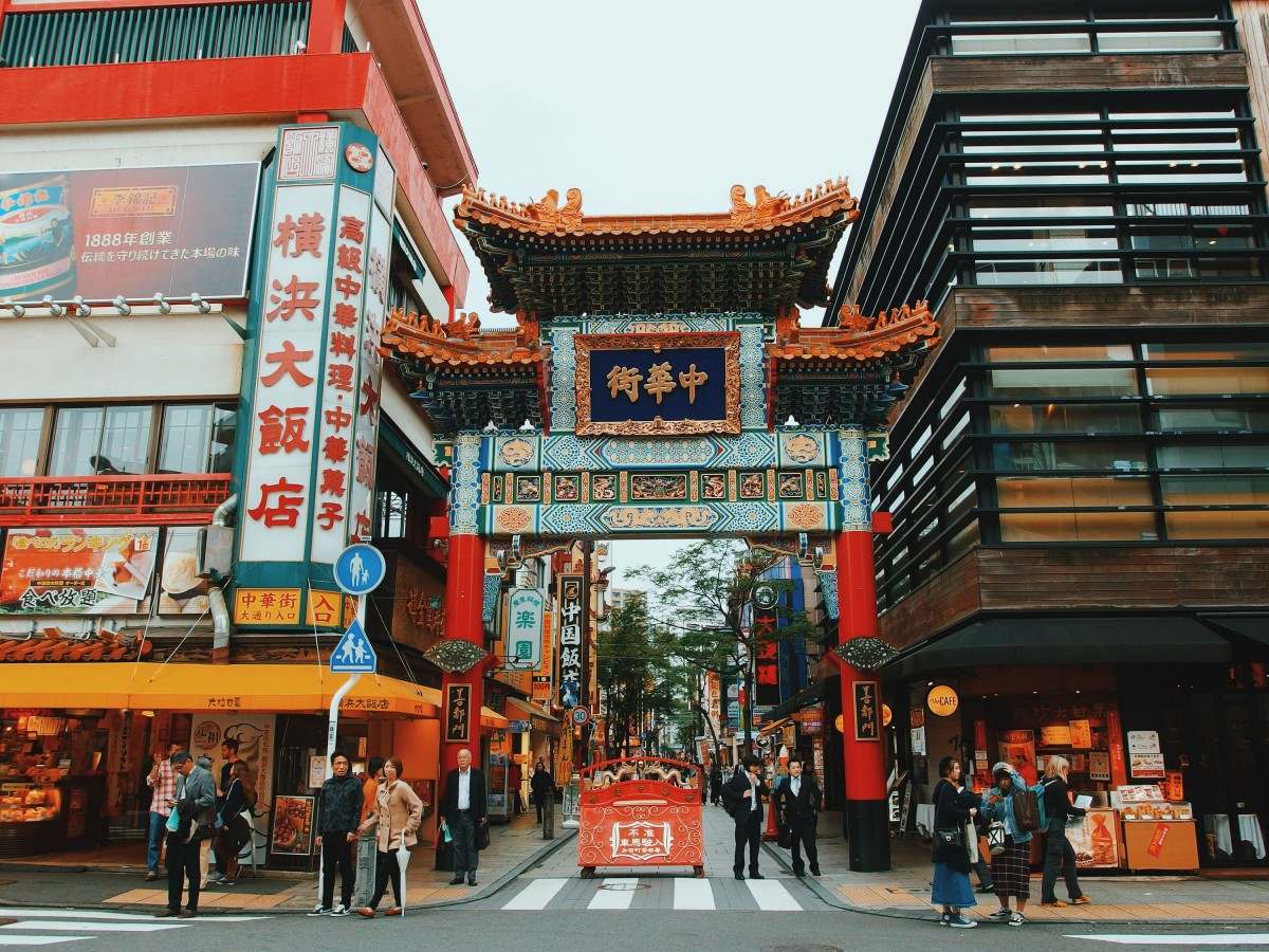 A Touch of Chinese Charm: Entering a Street with a Rich
