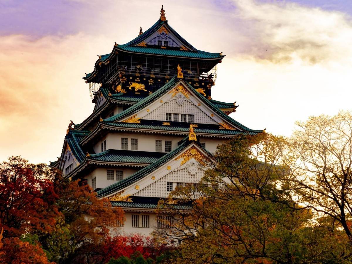 Autumn: Cultural Festivals and Harvest Celebrations