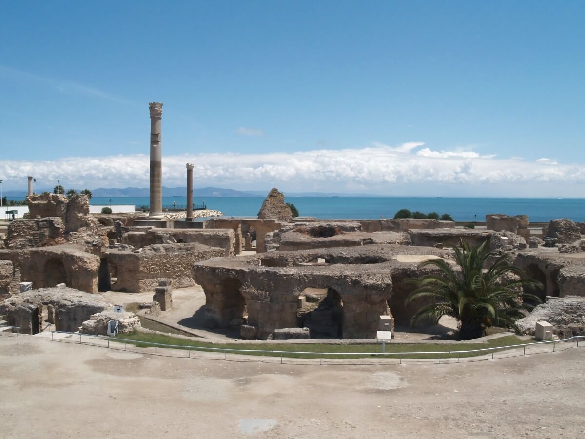 Afternoon: Experience the Roman flavor and explore the Antonine Baths