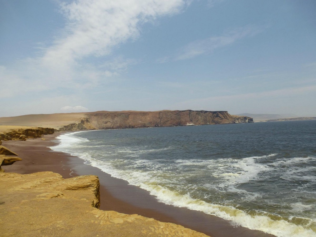 Why are the beaches red? The natural wonder of red beaches