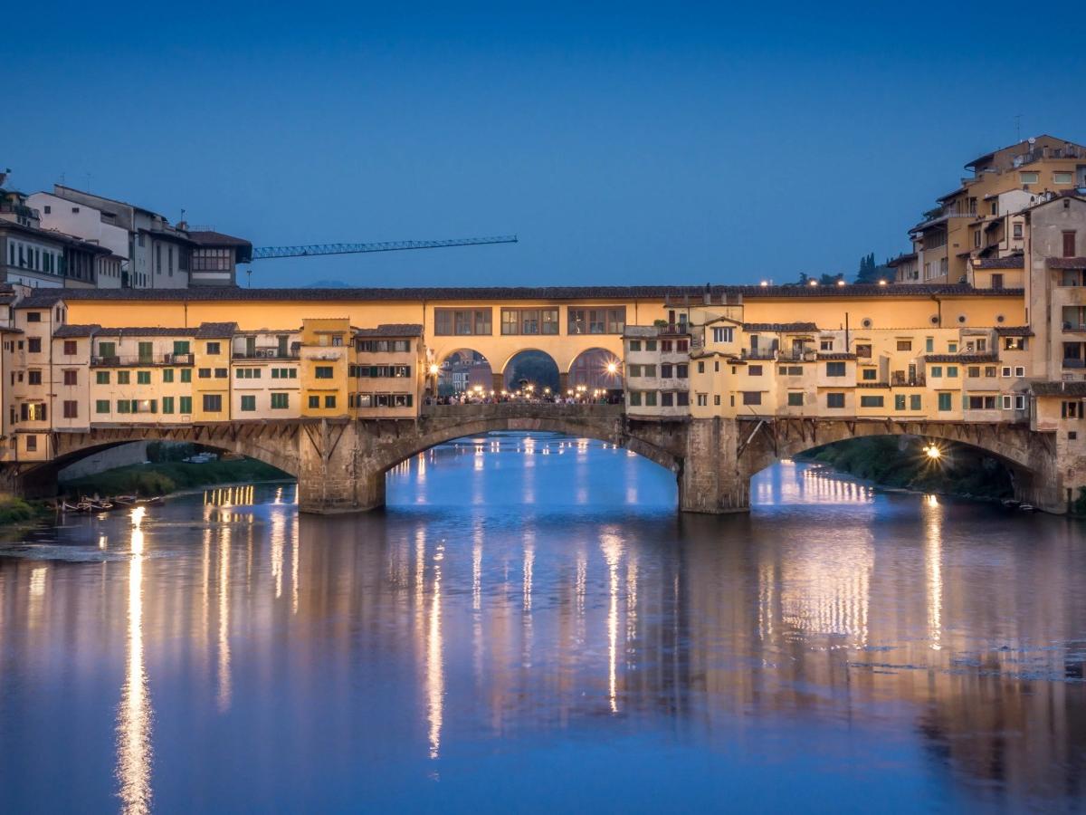 The shadow of the bridge at night, a secret time for lovers