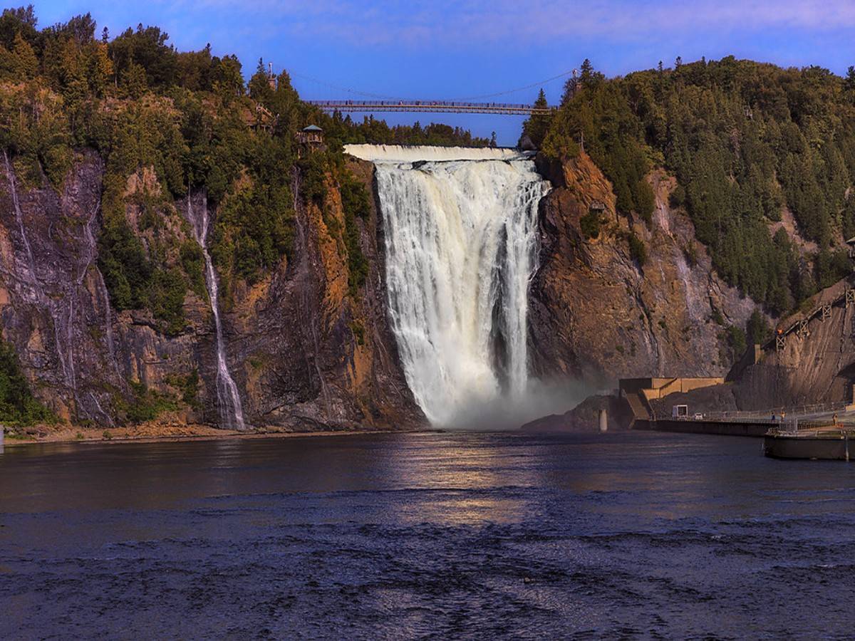 How to play Montmorency Falls? Perfect travel guide!