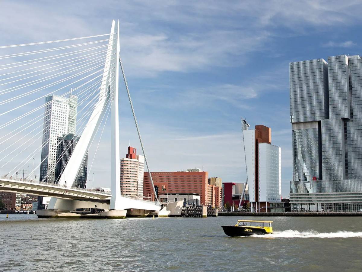 Unique and elegant architectural shape