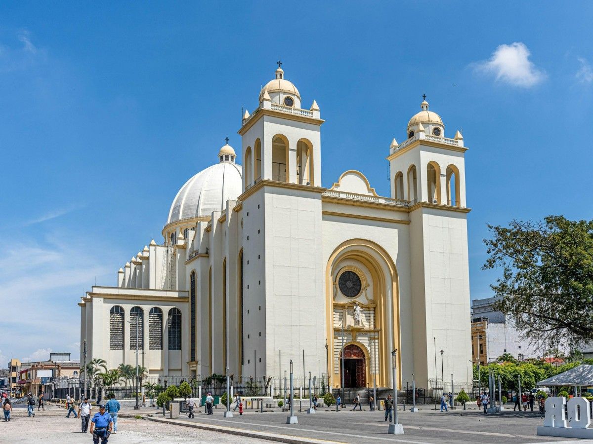 Important religious status As an important symbol of Brazilian