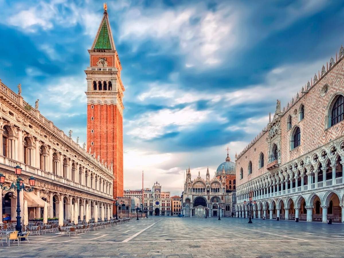 History and development of Piazza San Marco