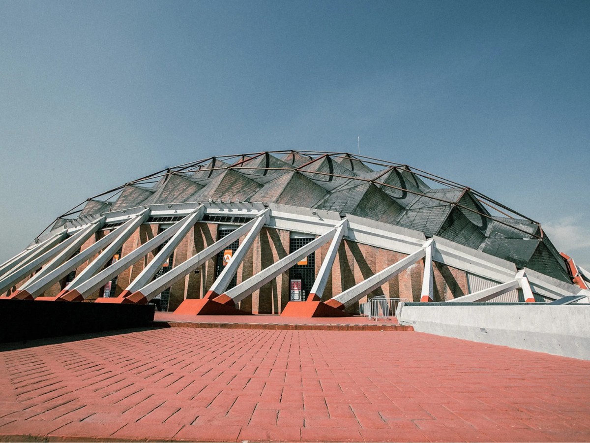 A world-class architectural wonder, feel the unique sports atmosphere