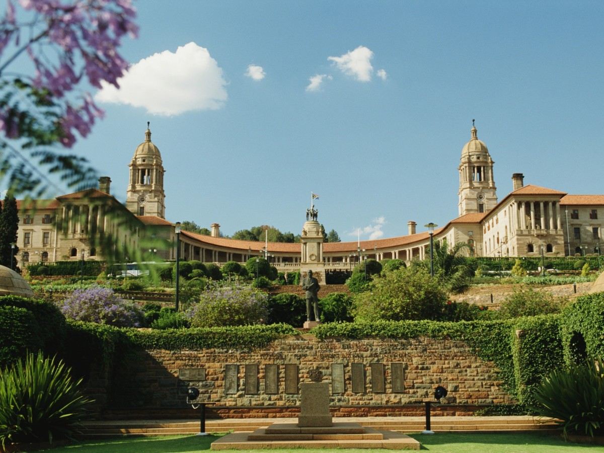 How to get to Union Buildings