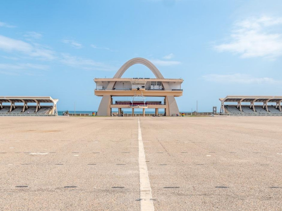 Surrounding cultural extension