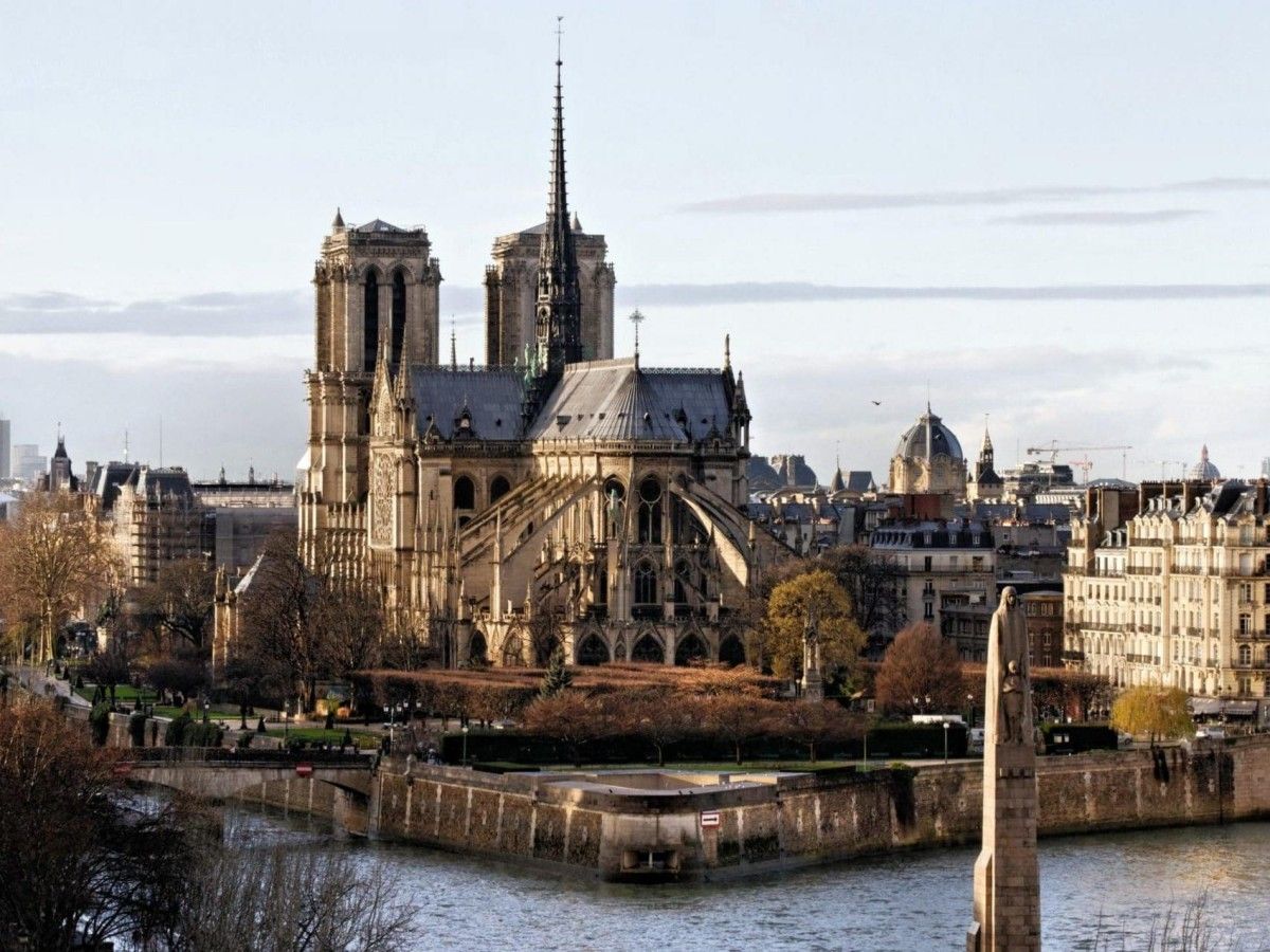 Architectural style and features