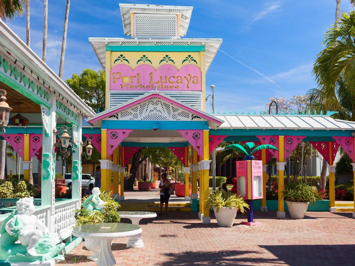 Entrance and Welcome Area