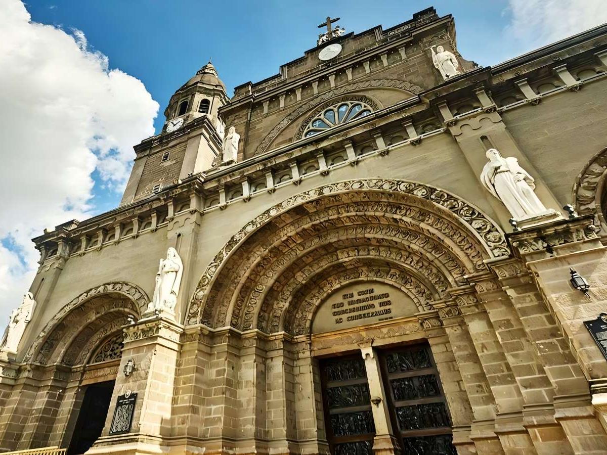 Religious Background and History of Manila Cathedral