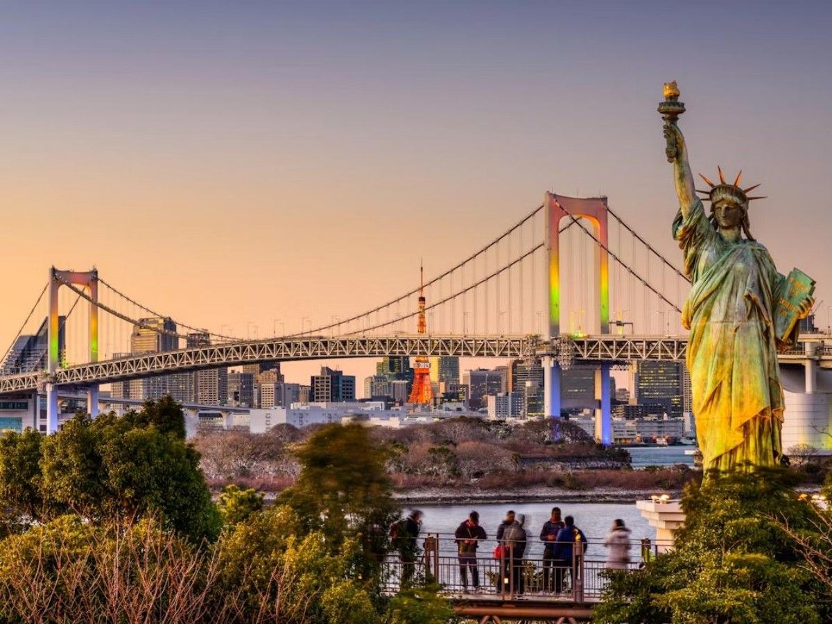 History and Culture: From Land Reclamation to a Futuristic City