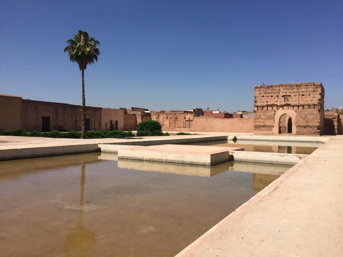 Experience: Immerse yourself in the atmosphere of royal life