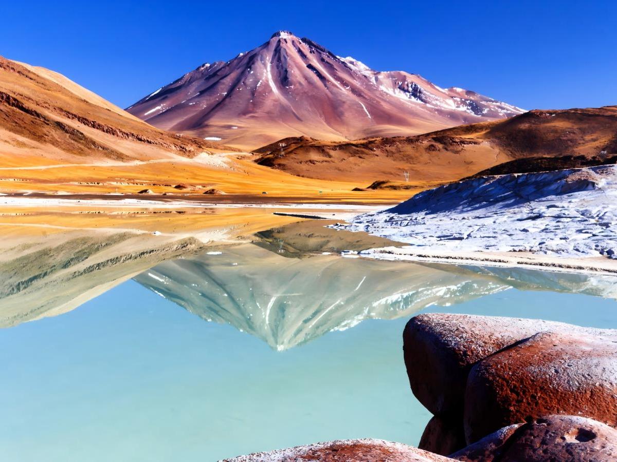 The Wonder of the Salt Lake: A miracle of nature