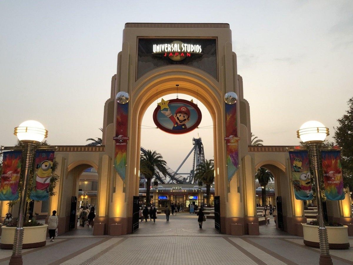 How do I get the best deal on tickets?