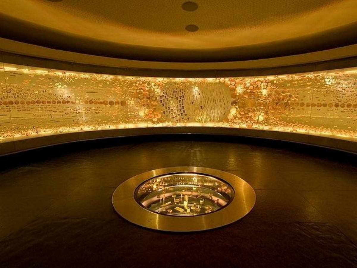 The legend behind gold: a real historical journey