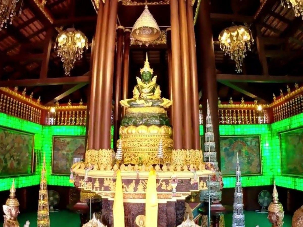 Architectural charm: the interweaving of tradition and faith